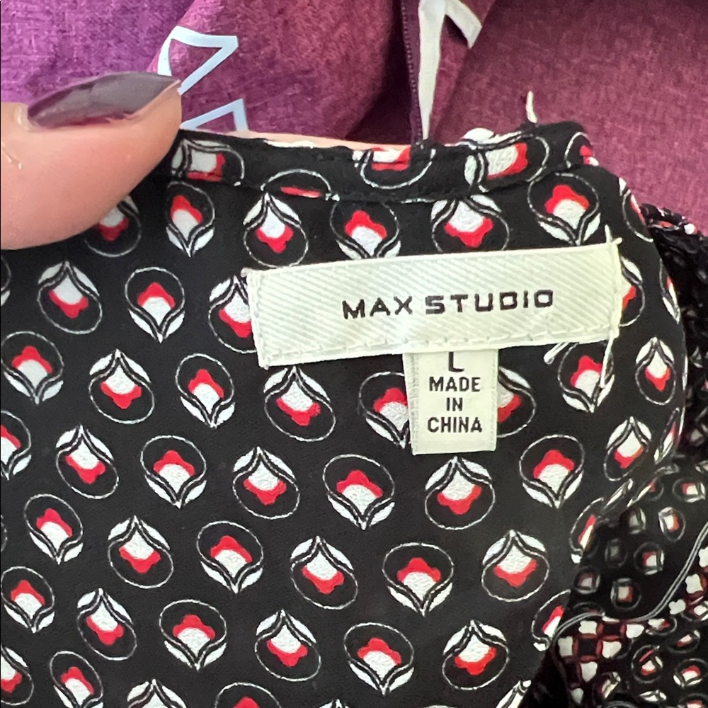 Max Studio top - Picture 4 of 4